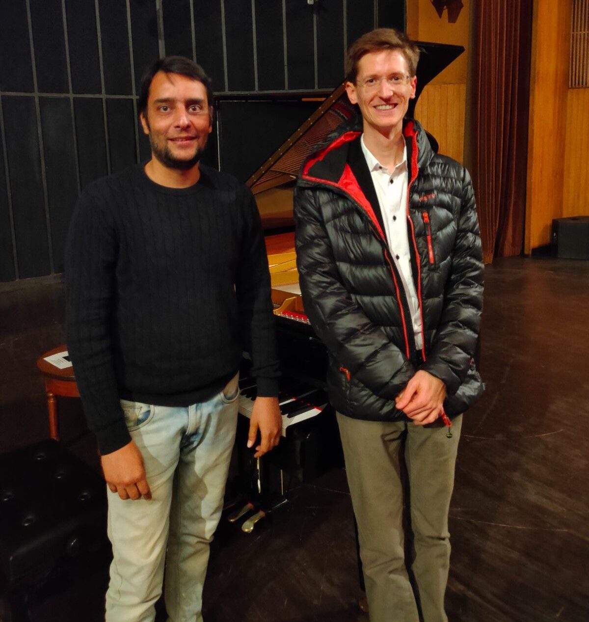 piano rental in delhi